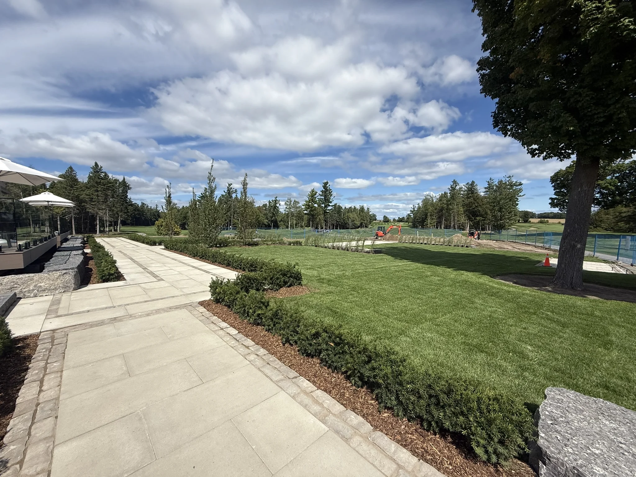 A5AA68A9 143E 408B A4B4 E4D0291582AA 1 102 O