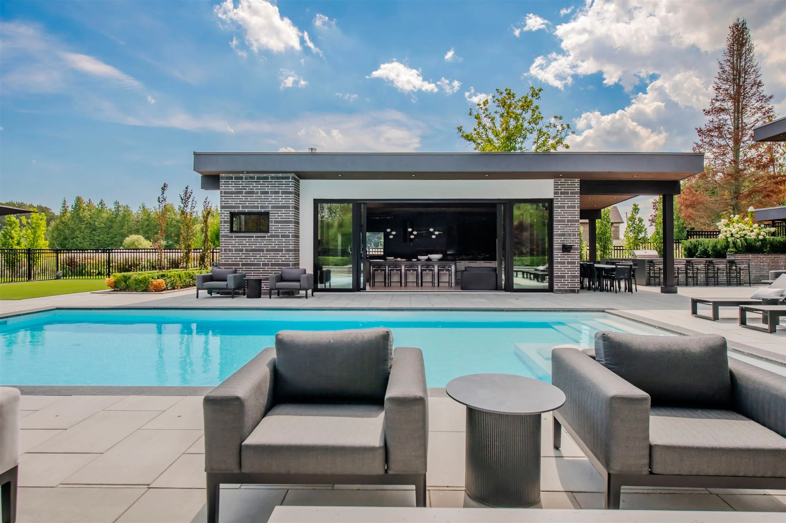 17 House Backyard 13